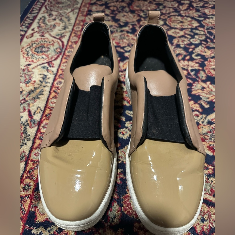 Sol Sana sneakers